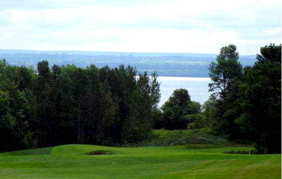 Cobble Beach Golf Course