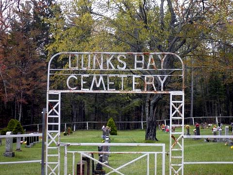 dunks bay cemetary